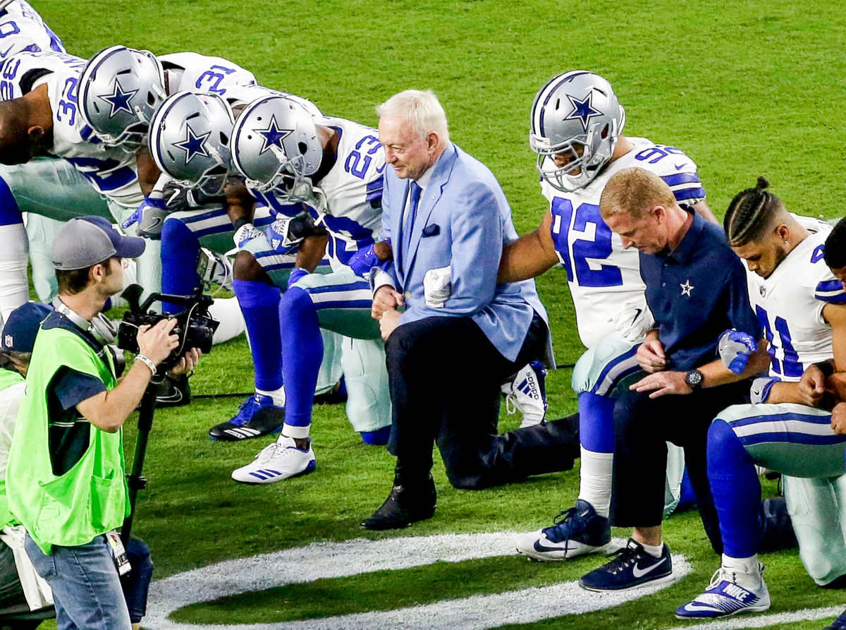 Jerry Jones, who kneeled with his players before, but not during, the anthem in 2017, said he hopes to reach a compromise with them this year.